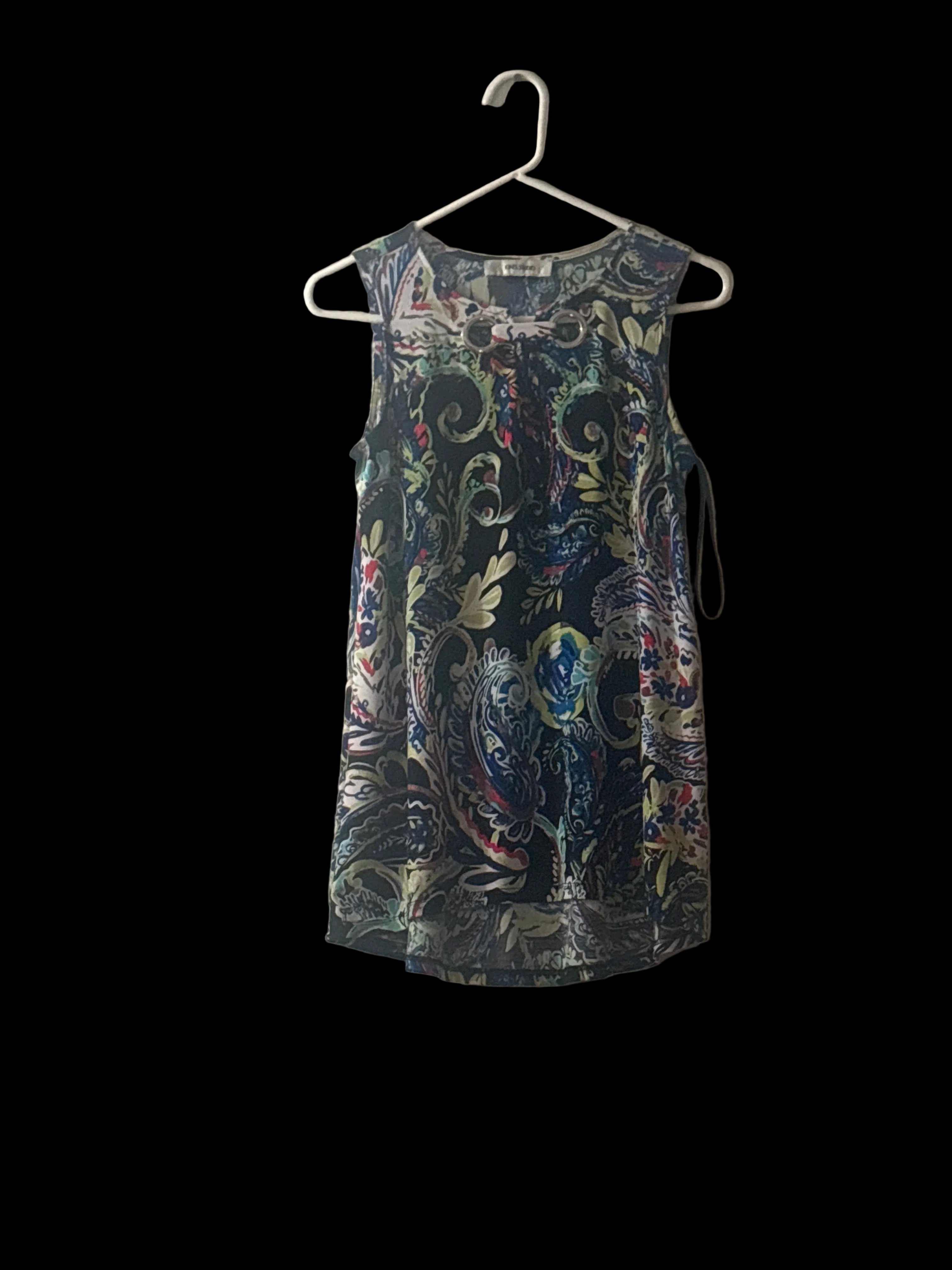 Paisley Print Sleeveless Blouse